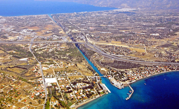 Aerial : corinth canal