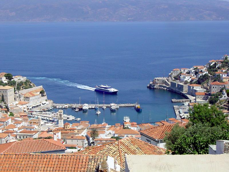 Looking down on Hydra port