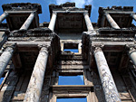 The library at Ephesus - Zeilvakanties Turkije