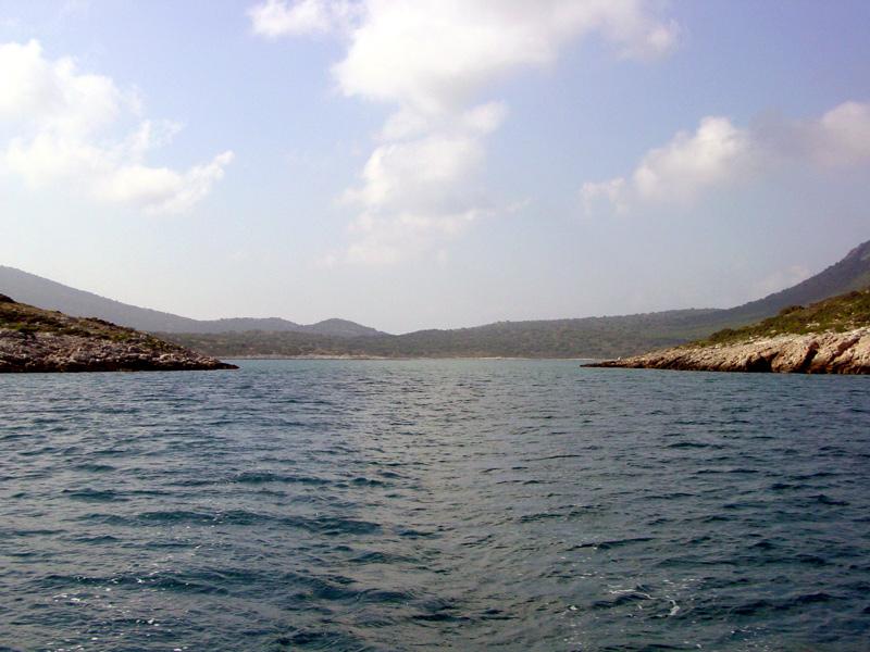 Pelagos - Entrance to Planitis Bay at the north coast of Pelagos.