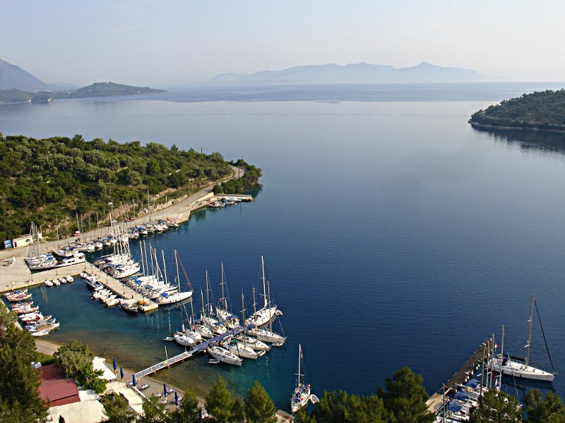 Yacht charters : bareboat adventures in Greece
