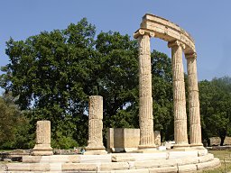 Sailing Greece: Archaeology and yacht charters