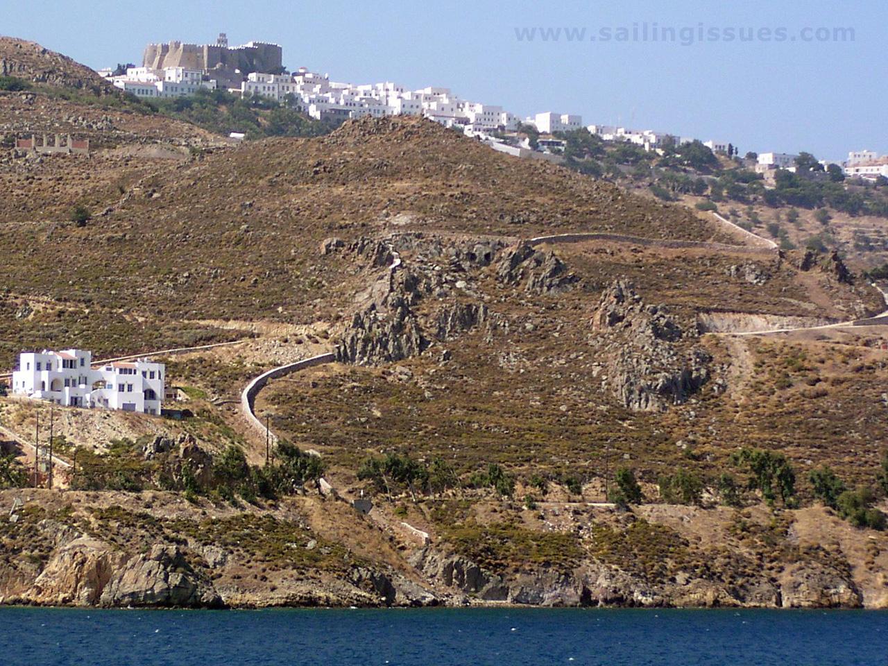 Patmos Monastery - 1280 x 960 desktop wallpaper