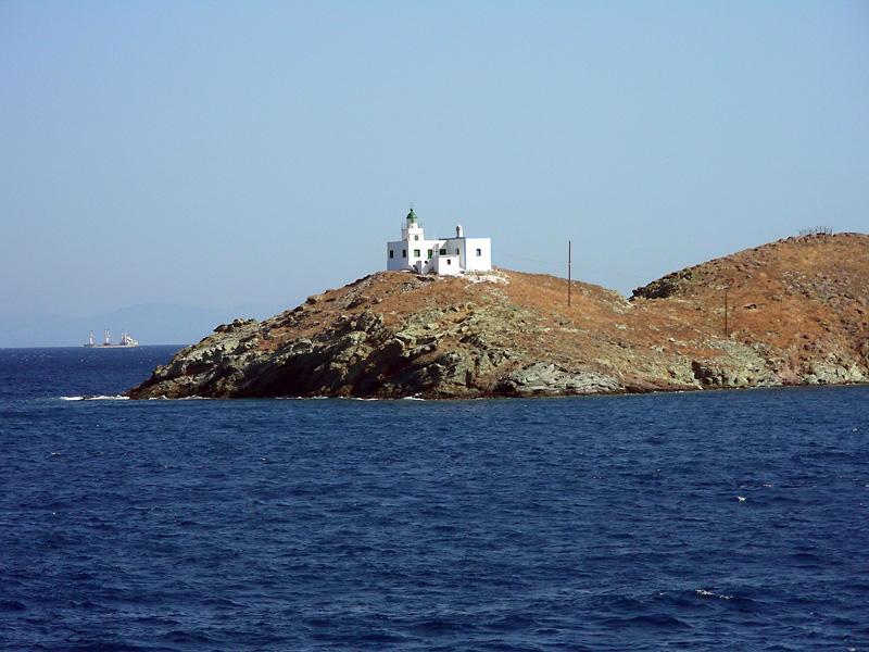 Bareboat sailing holidays in the Cyclades - Ios