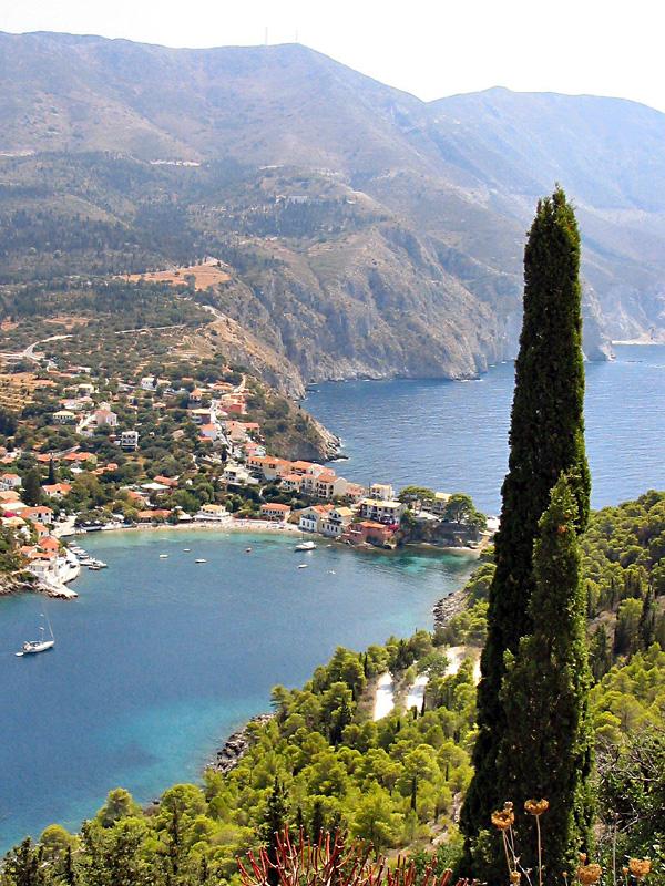Assos port on Kefalonia Island, sailing holidays and yachts charters in the Ionian