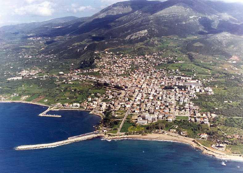 Kyparissia port as seen from the north-west.